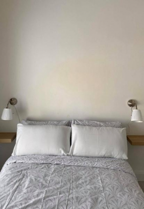 Отель Room 3 Camp Street B&B  Оутерард